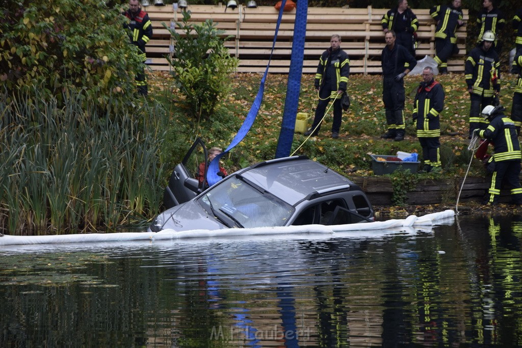 Einsatz BF Koeln PKW im See Koeln Esch P048.JPG - Miklos Laubert